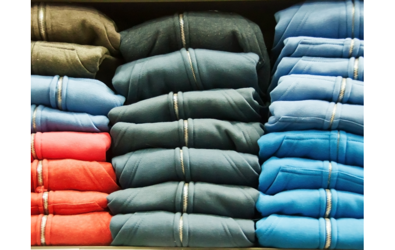 5 Reasons Why Wholesale Hoodies Are Perfect for Custom Branding